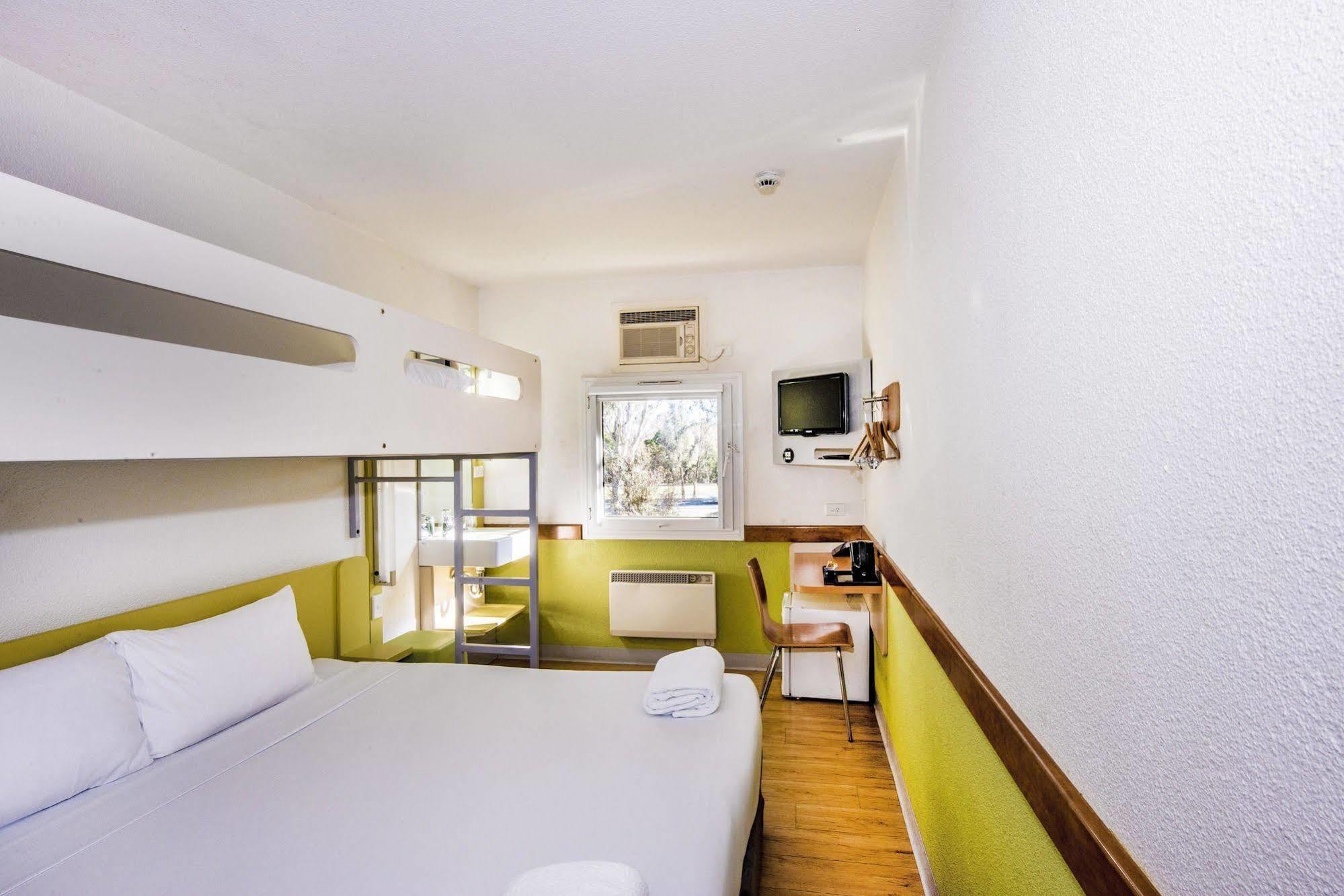 Ibis Budget Canberra Exteriör bild